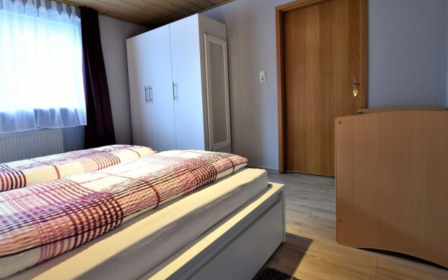 Quaint Apartment in Grevesmuhlen near Lake