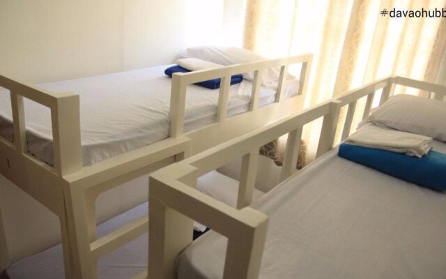 Davao Hub Dormitel Bed & Breakfast - Hostel