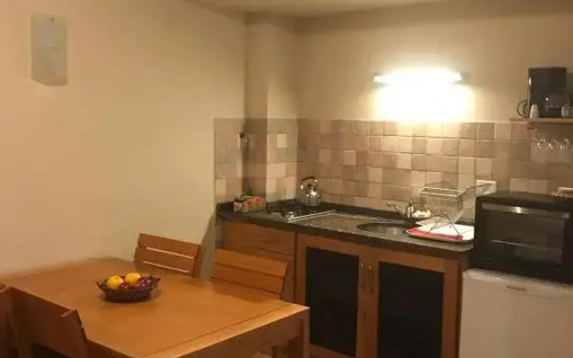 Las Golondrinas - UF 319