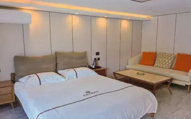 Linkou Jinding Express Hotel