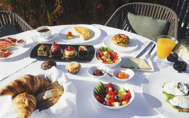 EME Catedral Mercer Hotel