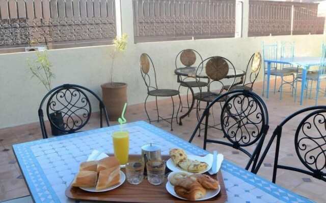 Riad Makech