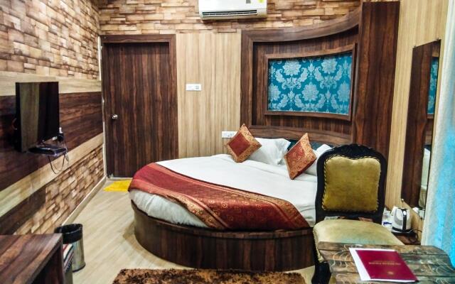 Dwivedi Hotels Sri Omkar Palace