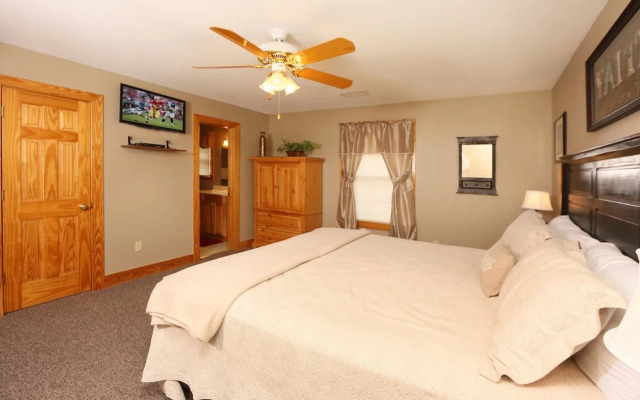 Pinnacle View 7A - Three Bedroom Chalet
