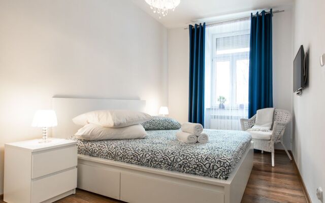 City Lights Apartments - Bosacka