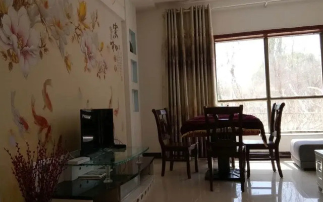 Dunhuang Hu Yang Inn