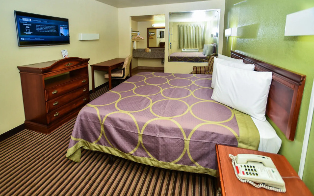 Masters Inn Tucker