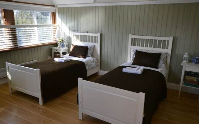 The Penthouse, Essex