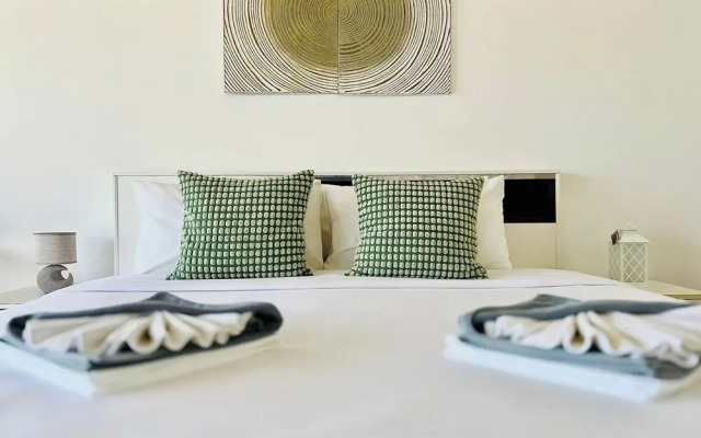 Panorama Ocean Villas, Kamala