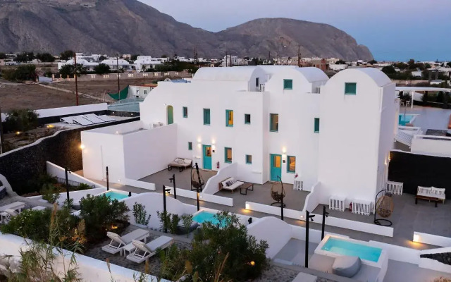 Santa Irina Sunny Loft Suites