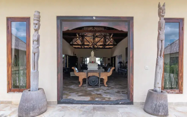 Villa Lotus