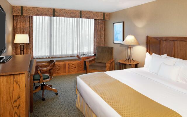 DoubleTree by Hilton Libertyville - Mundelein