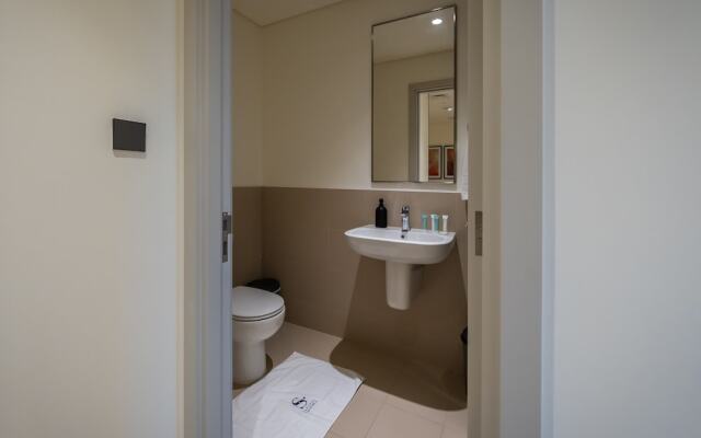 Glamorous 3BR with Marina view