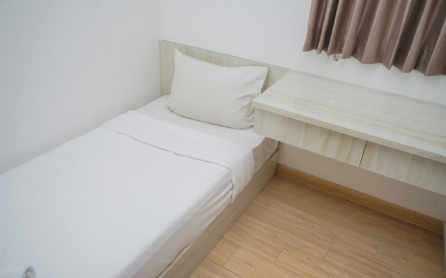 Comfort And Minimalist 2Br At Sky House Bsd Apartment – Guest Rooms – Legok