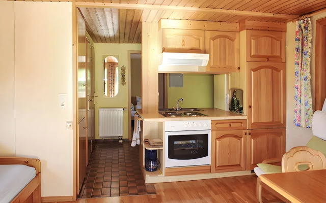 Room-small Holiday Cottage Ivy