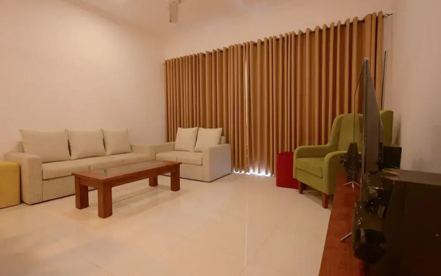 De Saram Residencies