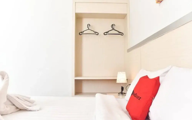 RedDoorz Plus Near Trans Studio Mall Makassar