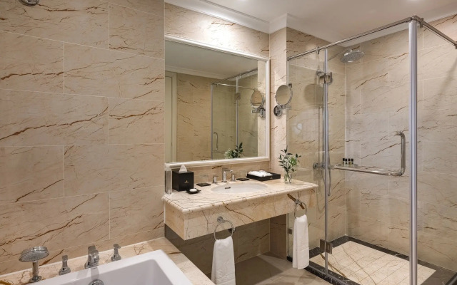 Meliá Vinpearl Hai Phong Rivera