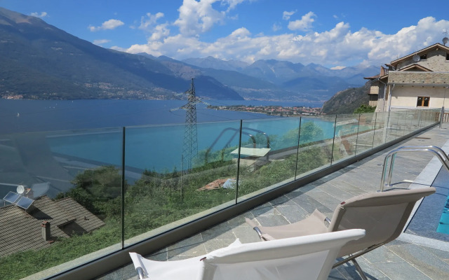 Riva Bellano Camelia 1