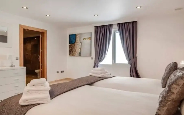Villa Issabella Marbella, Elviria