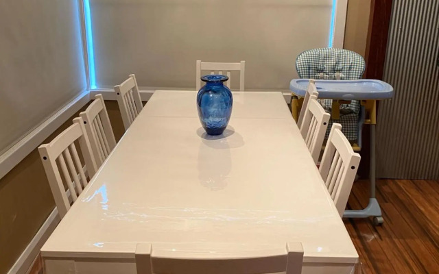 Blacksmiths Beach Shack