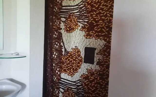 Tangi Safaris Lodge
