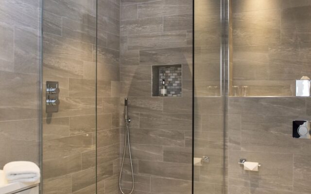 Roundthorn Country House