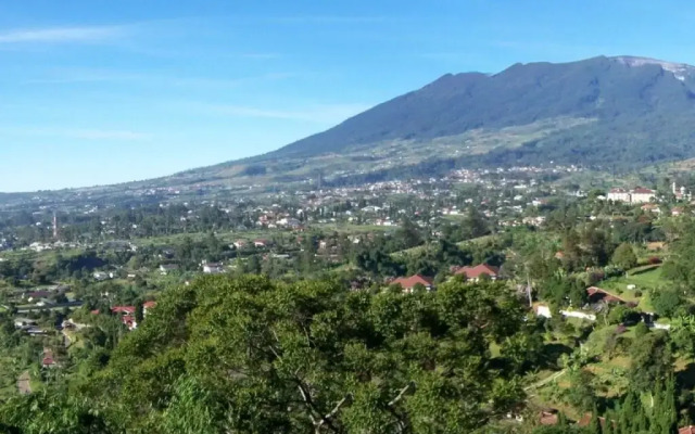 Talita Mountain Resort by MyHome