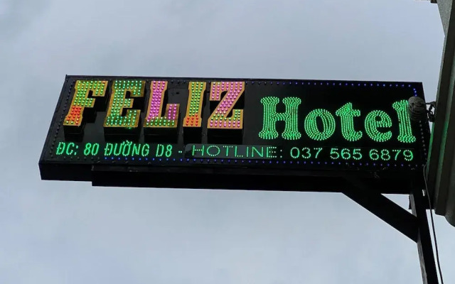 Mia Hotel (Feliz Hotel Binh Duong)