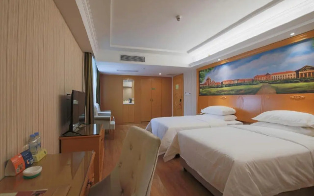 维也纳酒店(东莞大朗店)