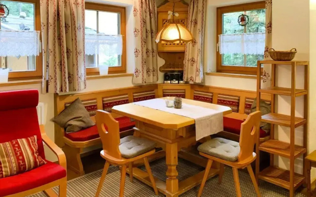 Flat in Konigsleiten With Shared Sauna
