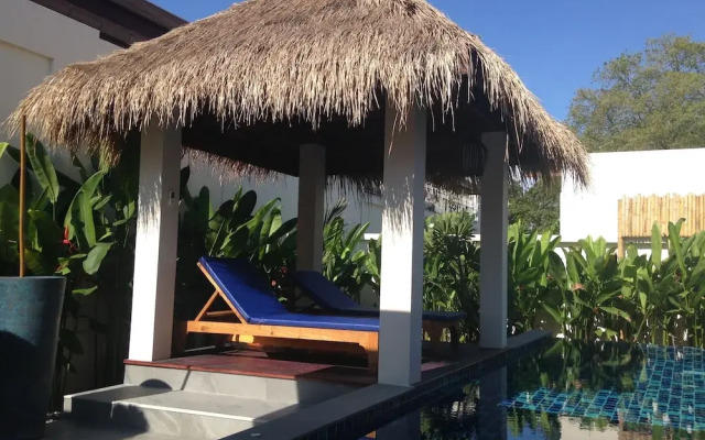 Blue Bird Villa