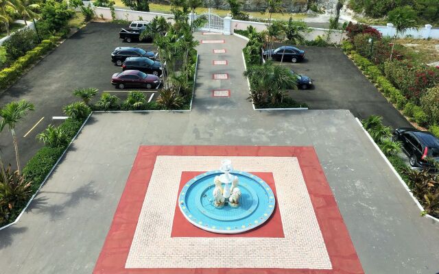 Ocean West Boutique Hotel