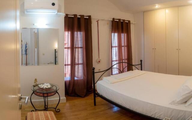 Kallisti stone house apartment