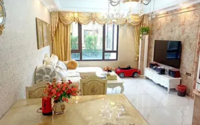Longzhimeng Yinhu Homestay
