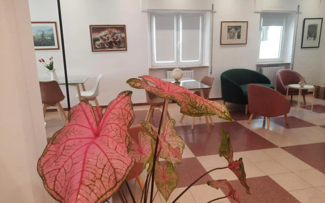 Hotel Porta Rivera