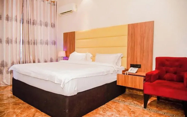 Pave Hotel and Suites