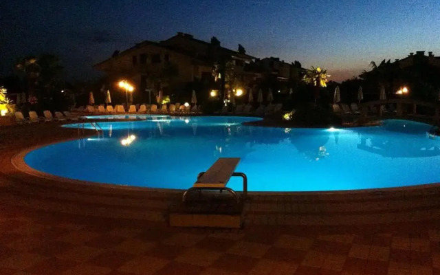 Apartment with Garden and Grill - Green Residence Sirmione