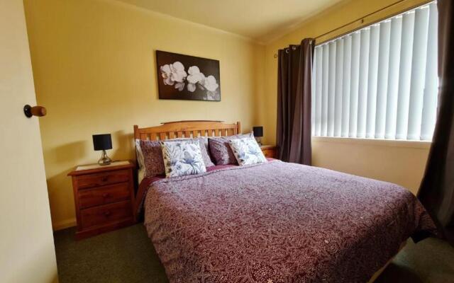 Ahuriri Escape - Home Away Home, Entire Bungalow