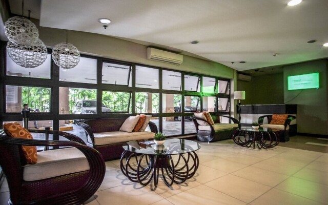 SR Vacation Rental - The Persimmon Condominium