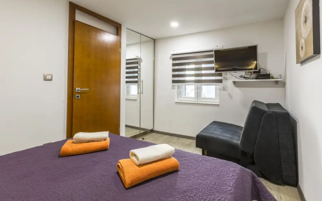 Reval Luxury Stone House Apartments