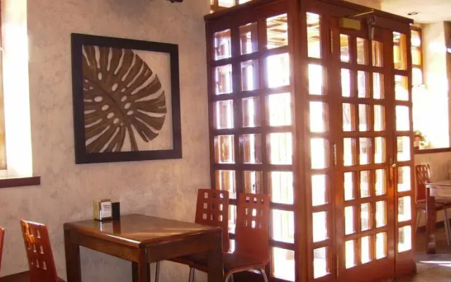 Hostal Restaurante Arangoiti