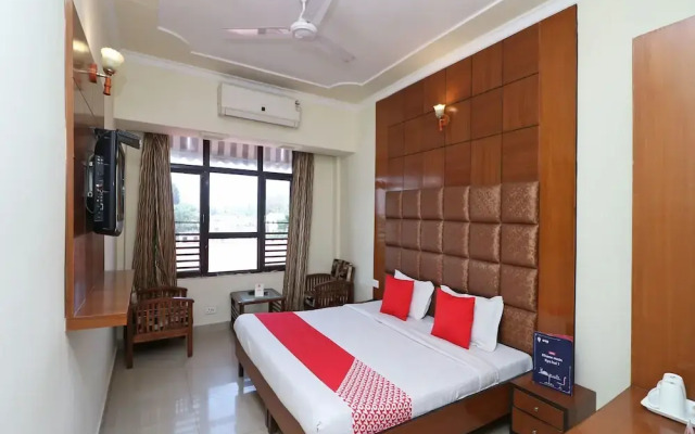 OYO 2595 Hotel City Star