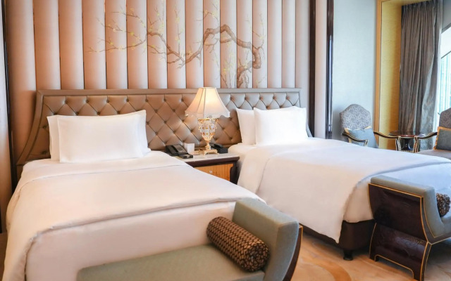 Wanda Reign Wuhan