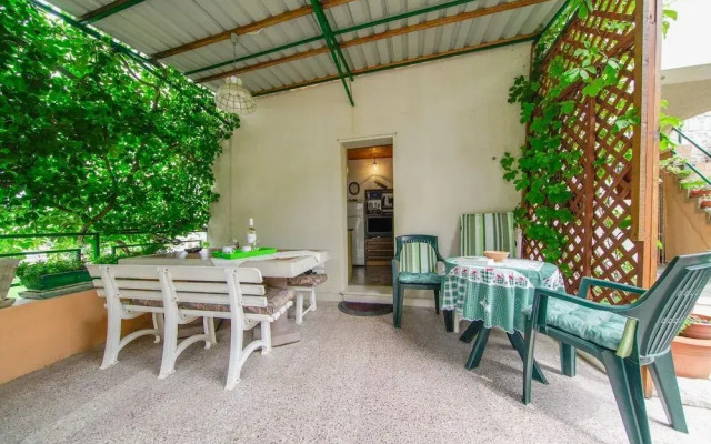 Apartment Akacija