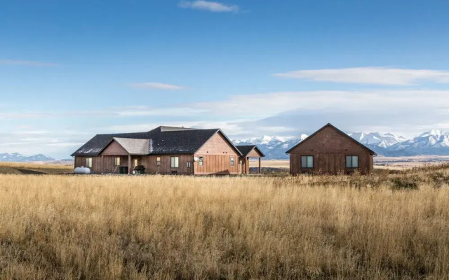 Livingston - Crazy Mountain Lodge