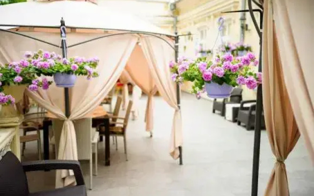 Hotel Dwór Sójki