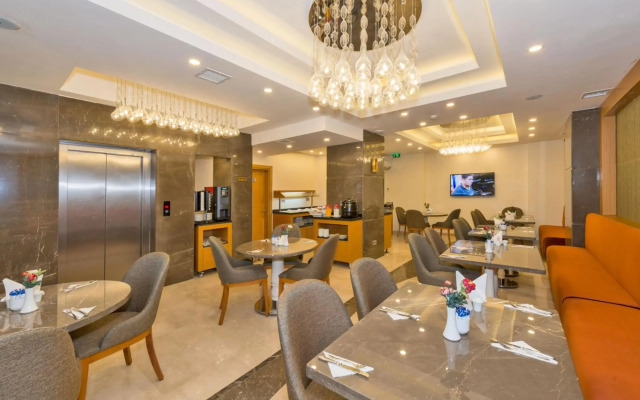 Bisetun Hotel