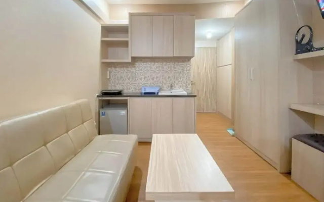 Warm Tone Studio At Candiland Apartment