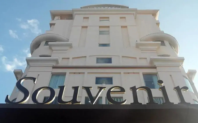 Souvenir Premier Hotel